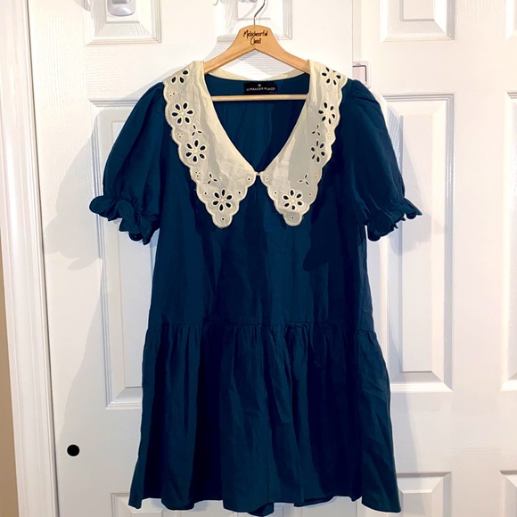 **Last One Medium** Peacock Green Kit Dress
POMANDER PLACE - Picture 8 of 8